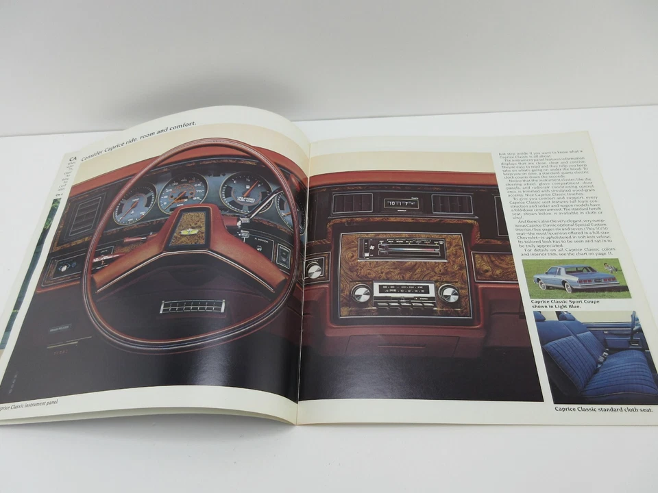 1982 Chevrolet Caprice Classic & Impala Sales Brochure Catalog - Image 3 of 4