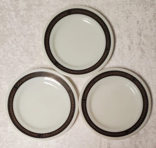 Set 3 Corning Pyrex Fleur-De-Lis 9" Ebony Lunch/Salad Plates Black Gold Scroll 