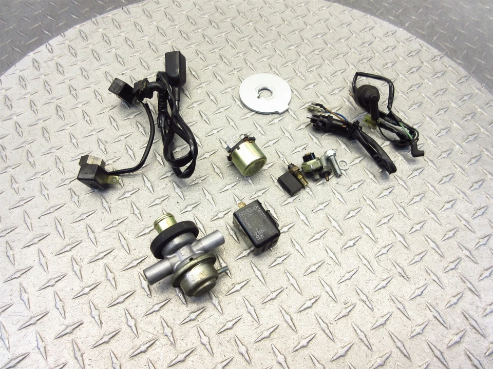 93-06 Kawasaki ZG1000 1998 Concours Sensor OEM Lote Relé Electroválvula Interruptor Foto 3 de 4