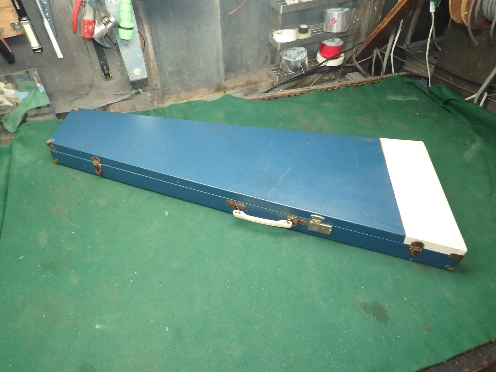 Picture 9 of 24
