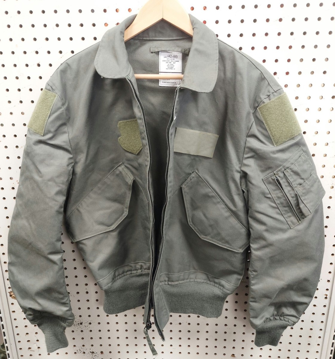 NWOT Matte Sage CWU-36/P Summer Men's Flyers Jacket Large 42-44