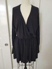 Juliana Jabour Dress Black Size 0 Long Sleeve V Neck