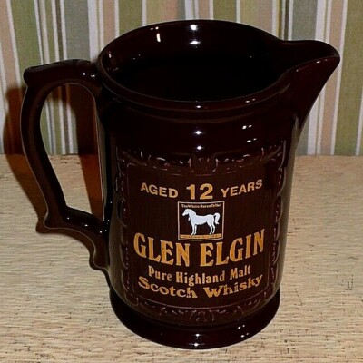 PUB LIQUOR PITCHER for GLEN ELGIN SCOTCH WHISKEY by WADE PORCELAIN England 5 3/4