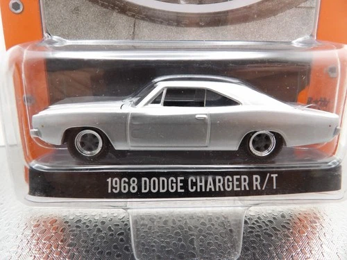1968 DODGE CHARGER R/T        2009 GREENLIGHT HOBBY DISTRIBUTOR EXCLUSIVE   1:64