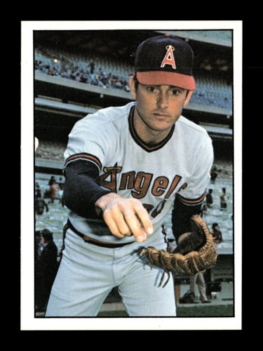 Phil Niekro #5 1975 SSPC card