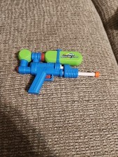 Vintage 1990s Super Soaker 100 Mini Water Squirt Gun Toy Plastic Works