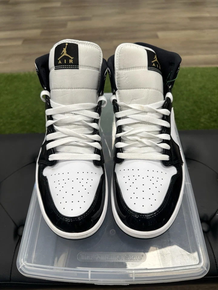 Talla 11 - Jordan 1 Mid SE Patente Negro Dorado Foto 4 de 4