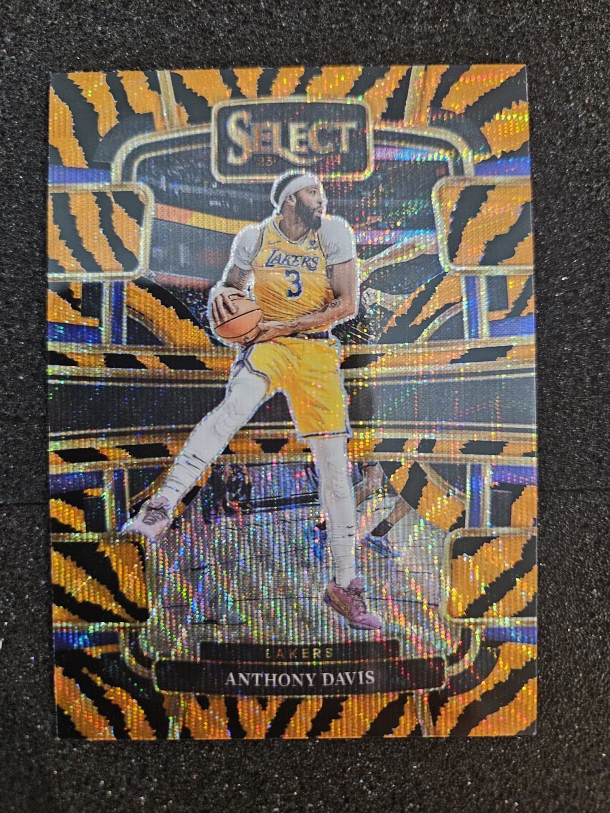 2023-24 Panini Select - Concourse Anthony Davis #20 Tiger Stripes Prizm SSP