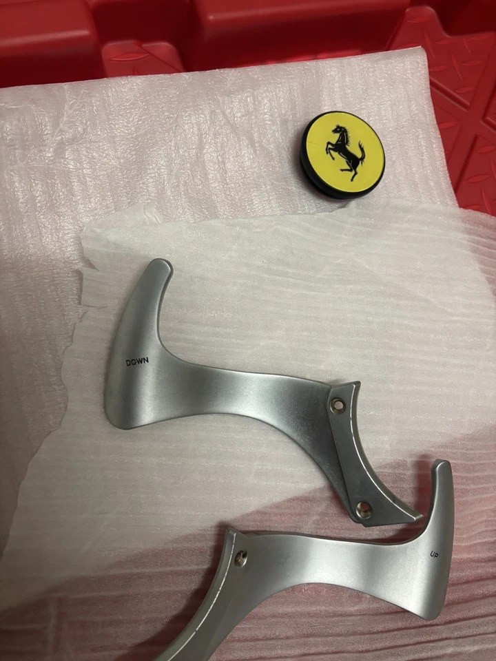 Juego de palanca de cambios Ferrari F430 2005-2009 OEM original izquierda + derecha P/N 201682 Foto 3 de 4