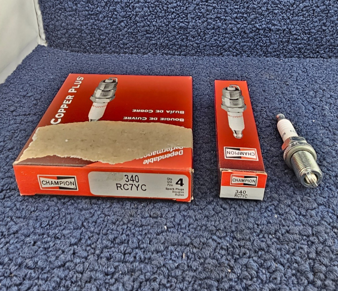 QTY 4 CHAMPION RC7YC: SPARK PLUG FITS PORSCHE JAGUAR FORD SAAB BMW ALFA ROMEO
