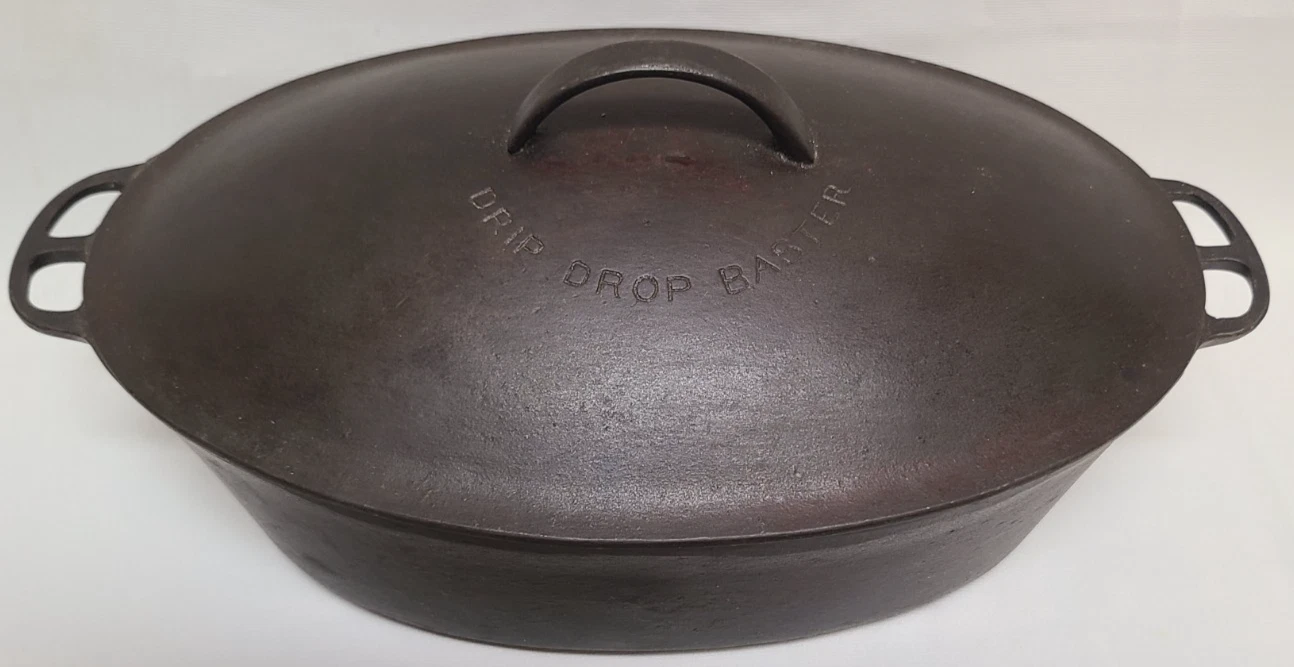 Cast Iron Wagner Ware Sidney O #3 Oval Roaster W/Original Lid Patent Applied For