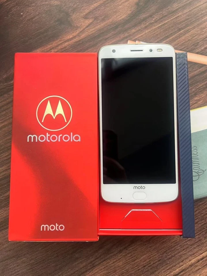 Unlocked Motorola Moto Z2 Force XT1789-1 12MP 64GB 4G LTE Smartphone - Image 2 of 4