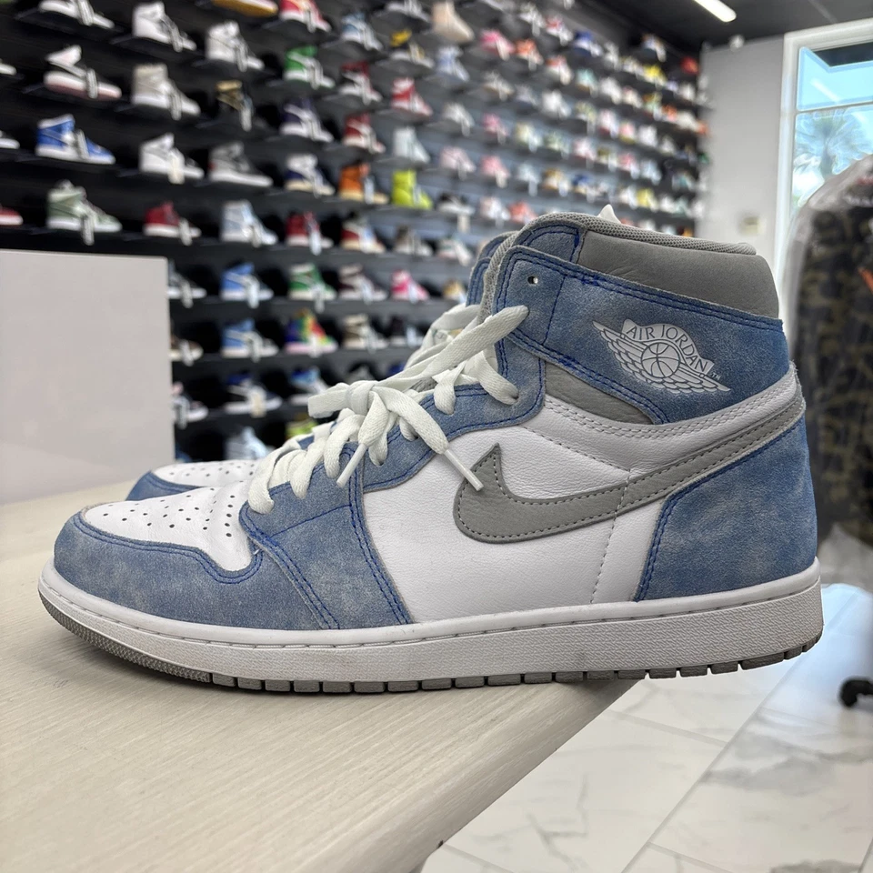 Talla 13 - Jordan 1 Retro OG High Hyper Royal | 555088-402 | seminuevo Foto 3 de 4