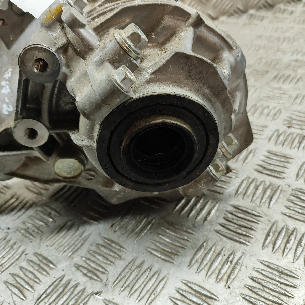 F.Nao　0507 Mazda CX-5 KF Front Differential KN0327500 2.2 Diesel 110KW 2017