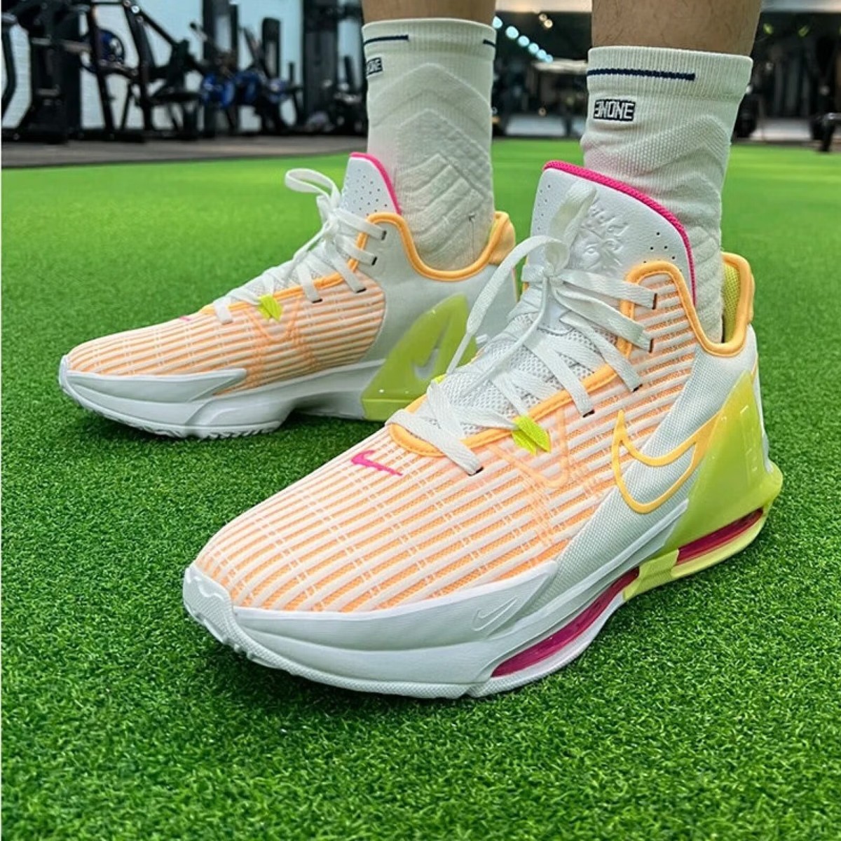 White Lebron Shoes Low Top Buy LeBron 17 Low 'White Camo' CD5007