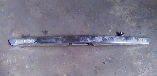 VAUXHALL ASTRA H MK5 54-10 TWIN TOP 1.8 CHROME BOOT STRIP #PM20