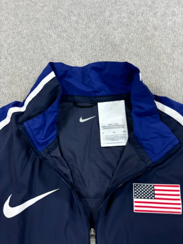 Chaqueta de atletismo Nike Pro Elite Fit Dry EE. UU. (para mujer pequeña alta) Foto 3 de 4