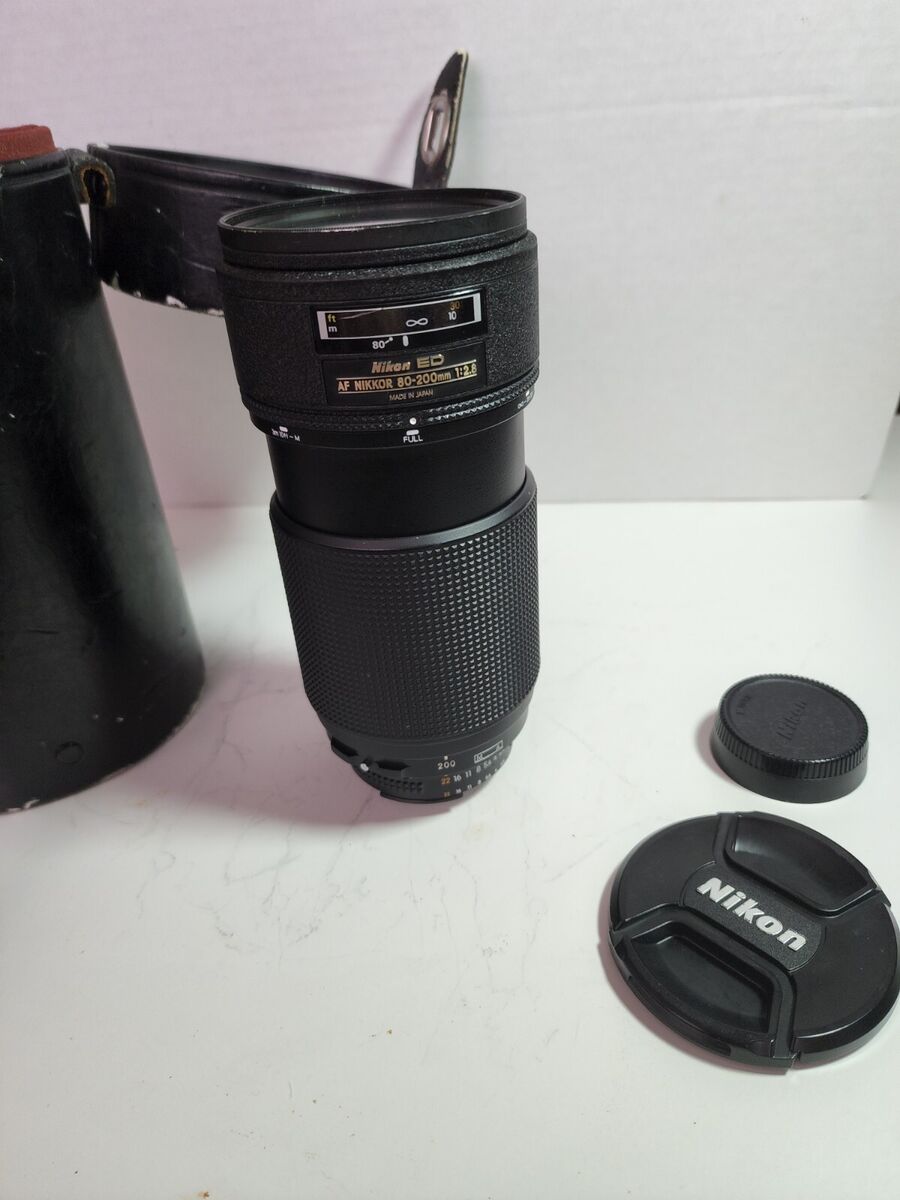 Nikon ED AF Nikkor 80-200mm F2.8 With Lens Caps And Original Nikon ED AF Nikkor 80-200mm F2.8 With Lens Caps And Original