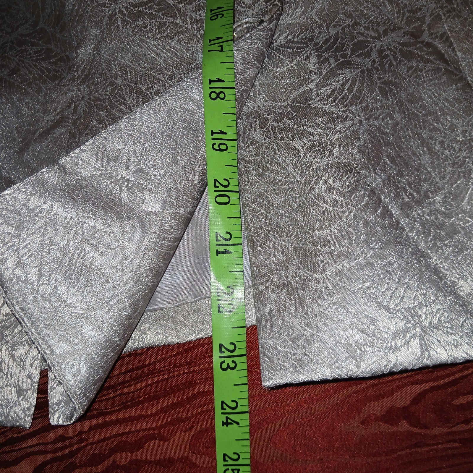 LE SUIT 2 Piece Size 12P Gray Shimmering Silver Collared Clear Button Skirt Set 