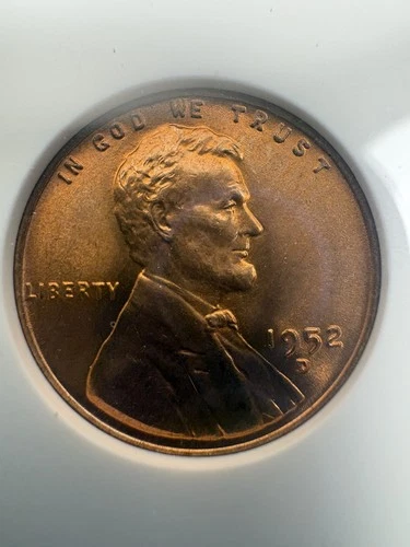 1952 - D/D Lincoln Wheat Cent Coin ANACS MS 66 RED OLD soapbox holder.