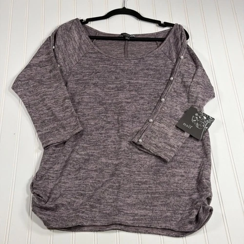 Naïf Women's Pearl Accent Heathered Top 3/4 sleeve NWT - product listing photo