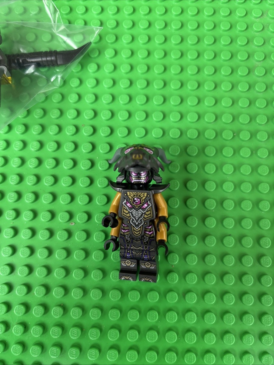 LEGO Ninjago Crystal King Minifigure CRYSTALIZED Katanas 71771