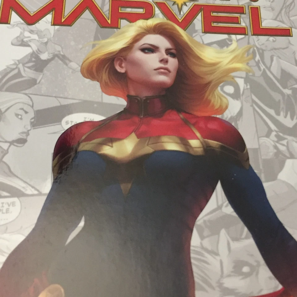 NEW Marvel Comics Marvel-Verse Captain Marvel Graphic Novel Foto 3 de 4