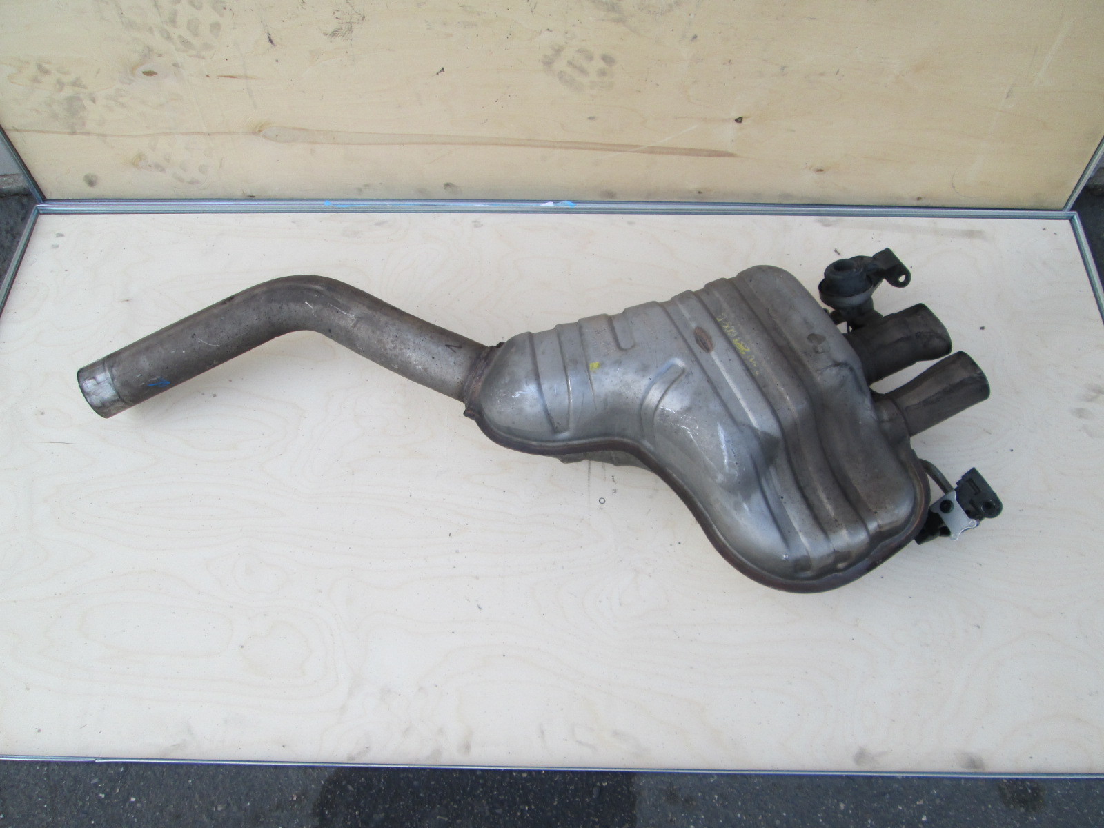 Bentley Continental / GT - RH Rear Exhaust Muffler # 3w0000120A