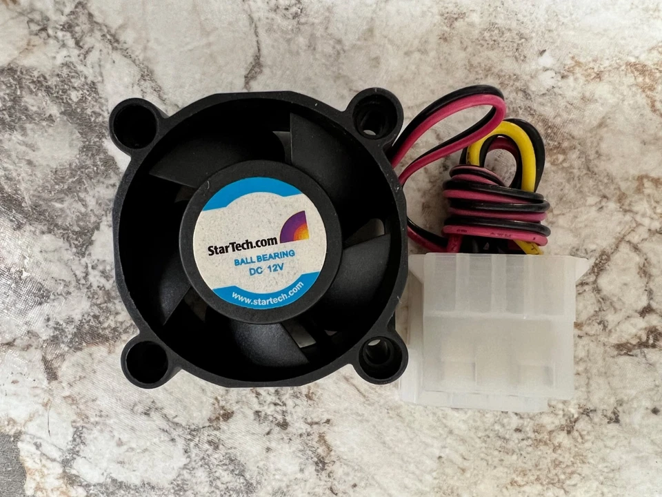 Startech 40x40x20mm LP4 Molex Ball Bearing Fan - Image 2 of 4