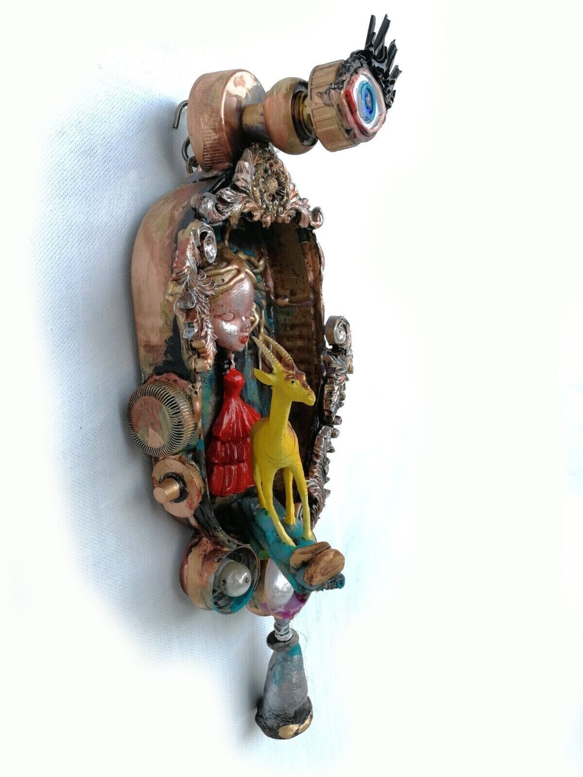 Picture 5 of 24