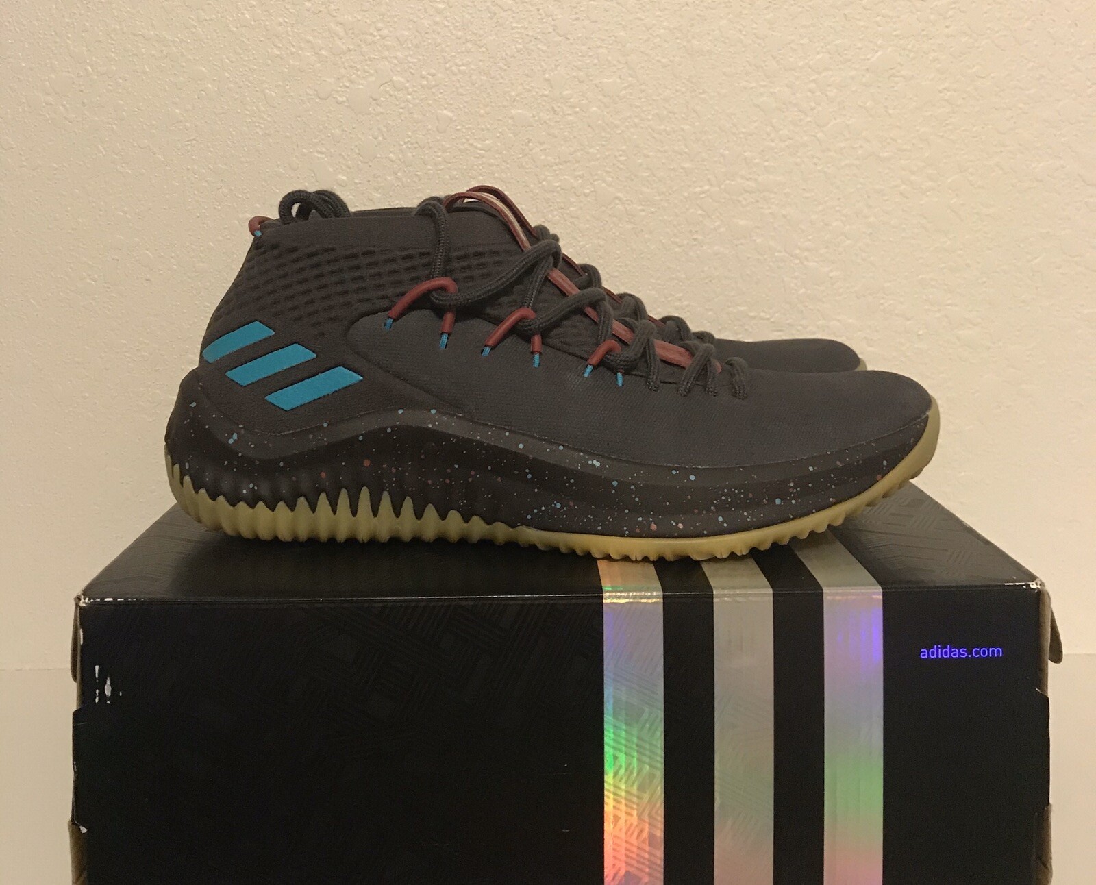 dame 4 outdoor