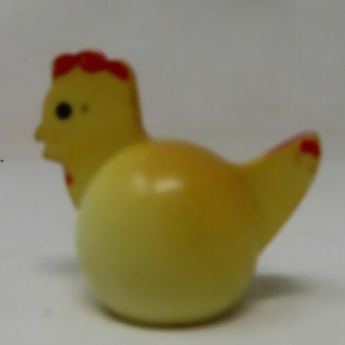 jouet vintage poussin métal à clef neuf China dans sa boite pecking