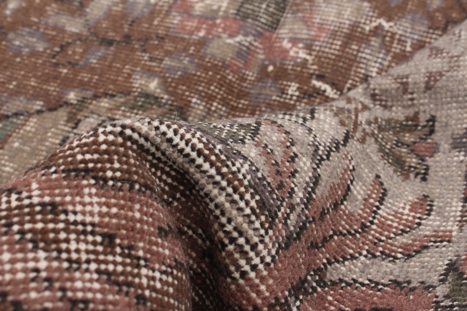 4'11" x 5'7" Vintage Hand Knotted Area Rug Traditional Oriental Wool Carpet