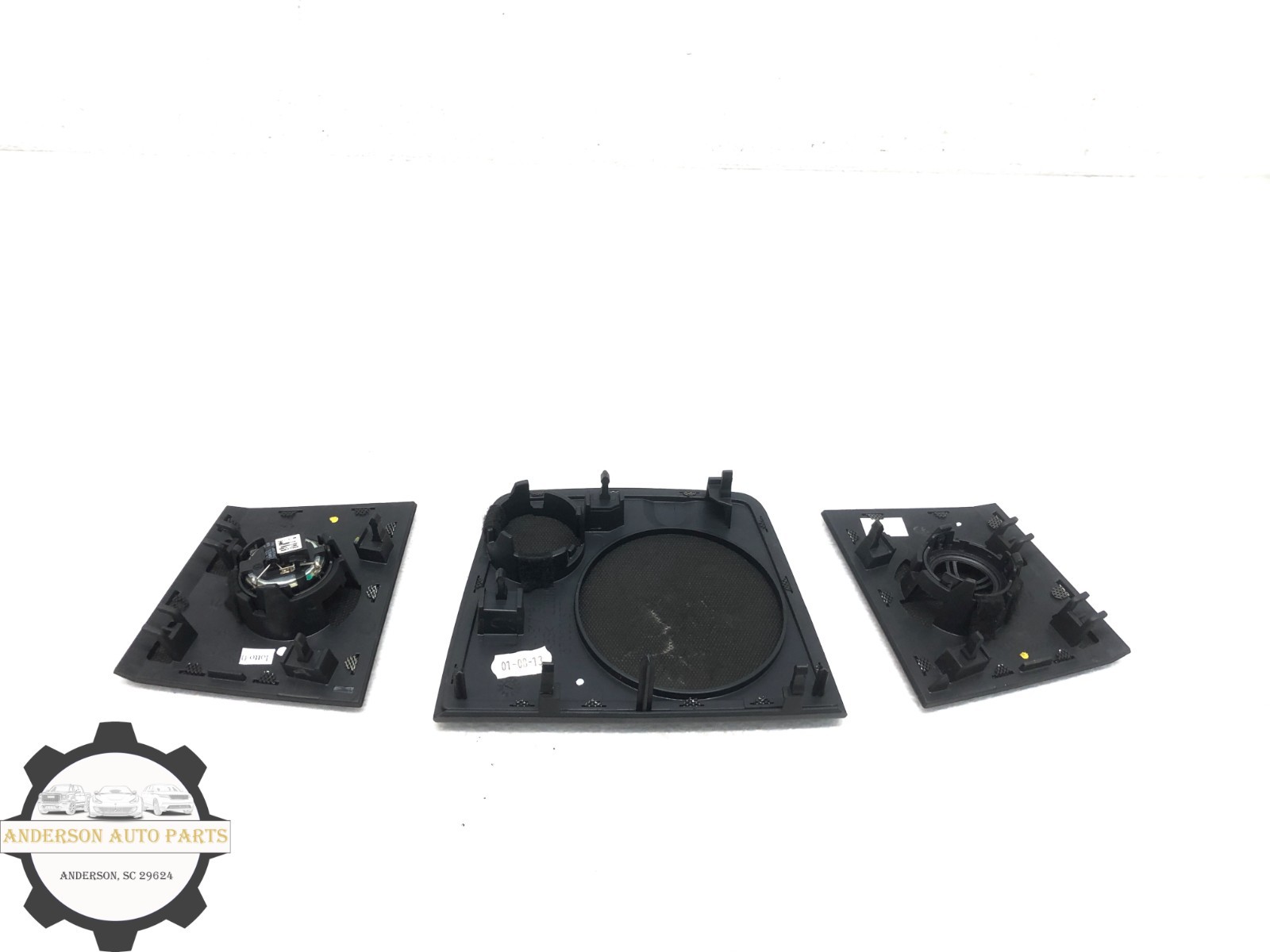 2014-2020 MASERATI QUATTROPORTE FRONT DASHBOARD SPEAKER COVERS OEM #NOTE