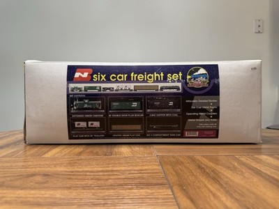 BRAND NEW MTH 20-90014 Size Car Freight Set NOS Electric Trains Burlington North