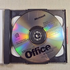Microsoft Office Professional 95 w/ Bookshelf OEM COA  2x Disc 2 No Disc 1 