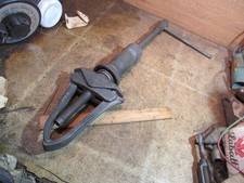 Blue Point Cg270 Slide Hammer Puller 2 Jaw Sold By Snap On Blue Point Cg270 Slide Hammer Puller 2 Jaw Sold By Snap On