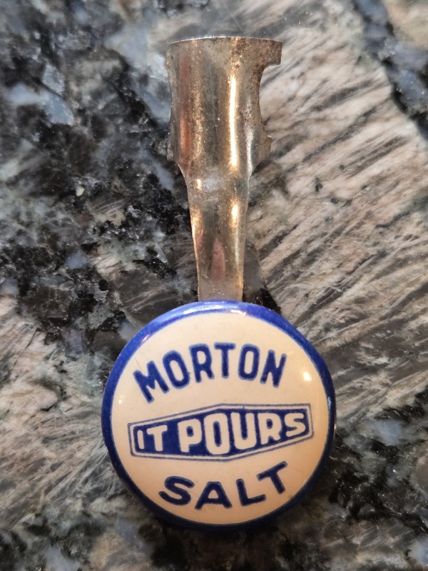 Vtg. Morton Salt Advertising Pencil Clip Topper Lou Fox Chicago Button It Pours