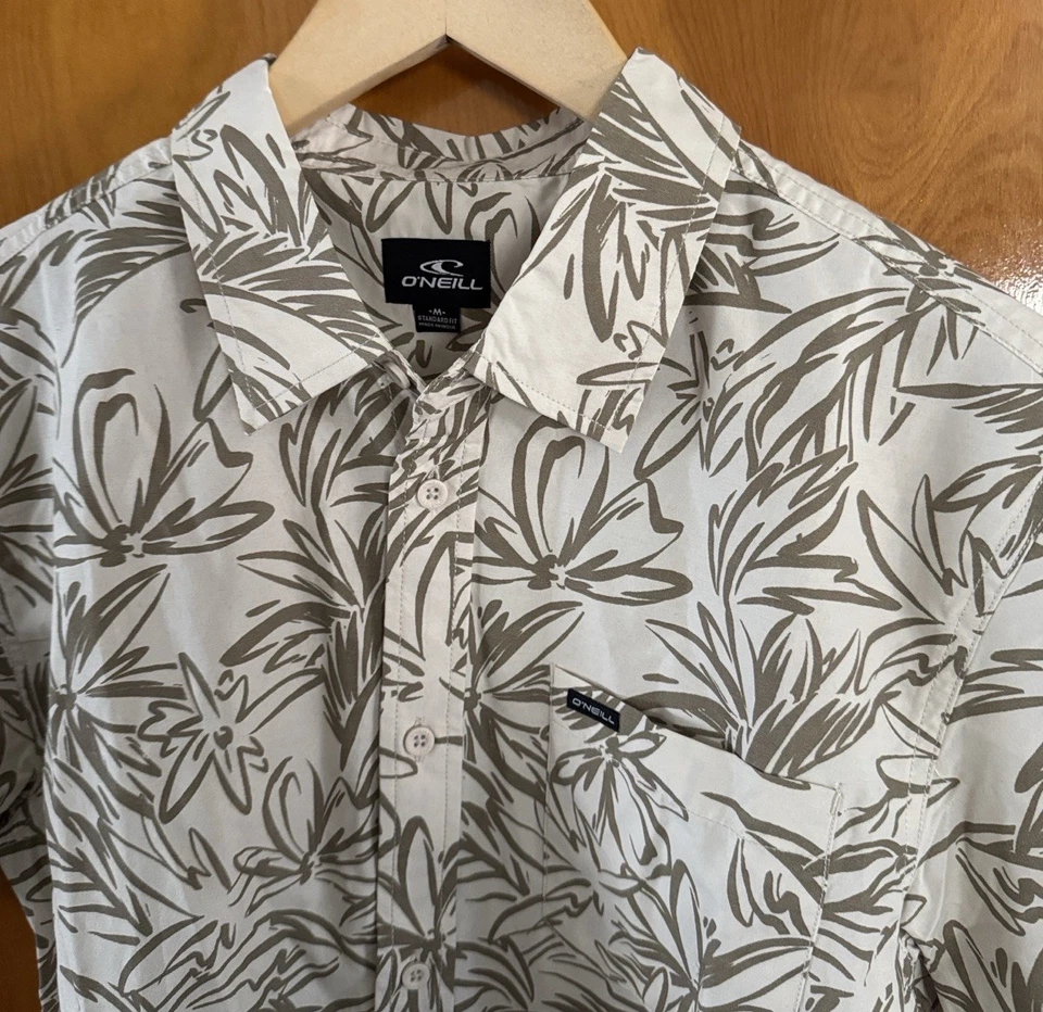 Camisa tropical abotonada para hombre tostada mediana O’NEILL Foto 2 de 3