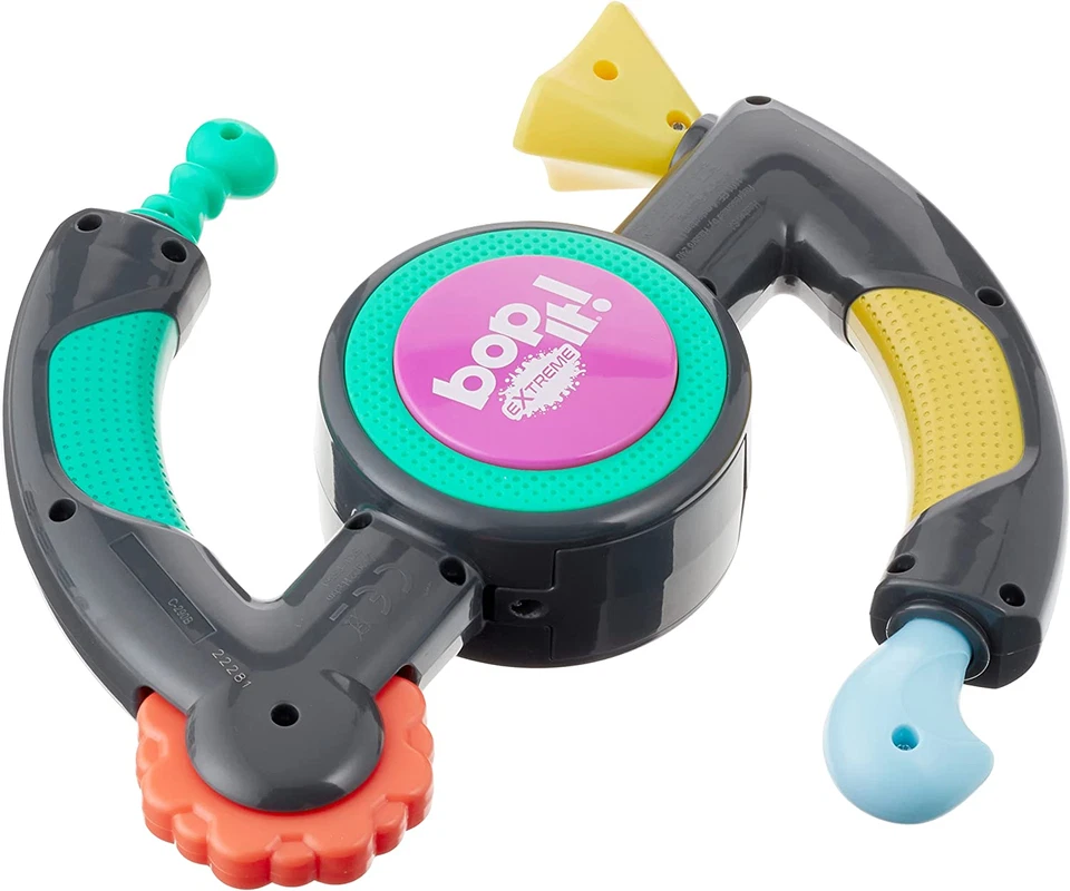 Bop It Extreme Juego Electrónico para 1 o Más Jugadores, Divertido Juego Interactivo Fiesta Foto 2 de 4