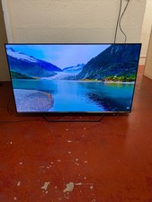 Hisense 55 inches 4K Ultra HD HDR Smart TV -  55U7QFTUK with remote and stand