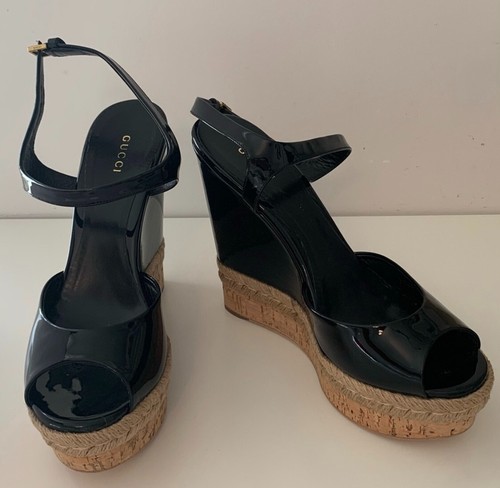 Gucci Vernice Crystal Nero Leather Wedge Sandals Womens Shoe Size 9US (40EUR)