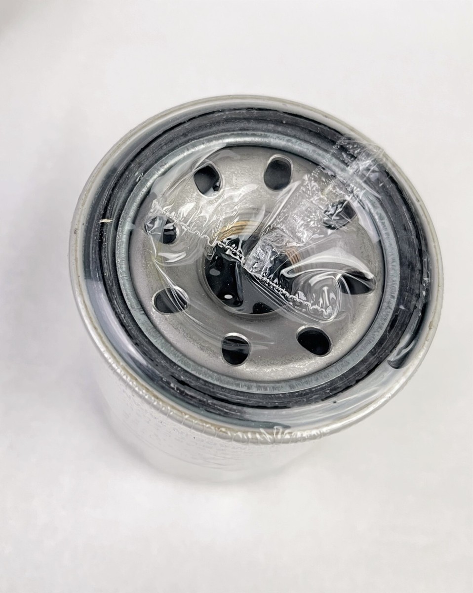 OEM Genuine 22-23 Mitsubishi Outlander Oil Filter MQ718353 