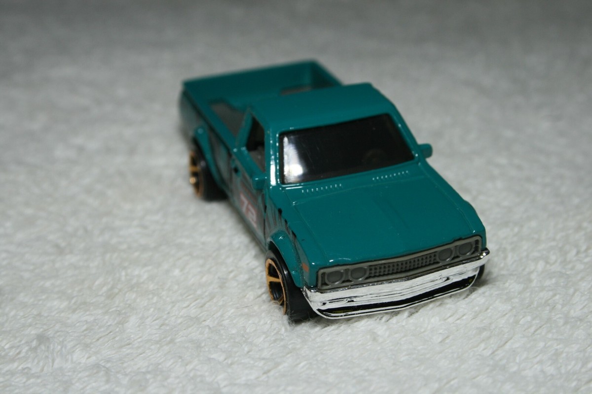 ホットウィール DATSUN 620 10台 Hot Wheels Nissan 1972 - 1979 Datsun 620 Pick Up Truck