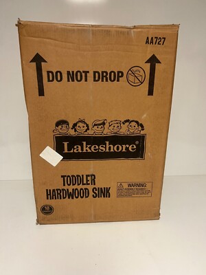 Lakeshore Learning Materials/ Toddler hardwood sink/ NEW