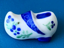 Vintage Painted Glass Realistic Clog--Shoe Button (back mark CHIC)