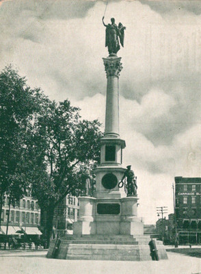 Antique UDB Postcard Soldiers' Monument On The Common Worcester MA C1900c