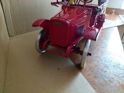 1920S ERA BUDDY L HOOK AND LADDER FIRE TRUCK  Professional  Restored 