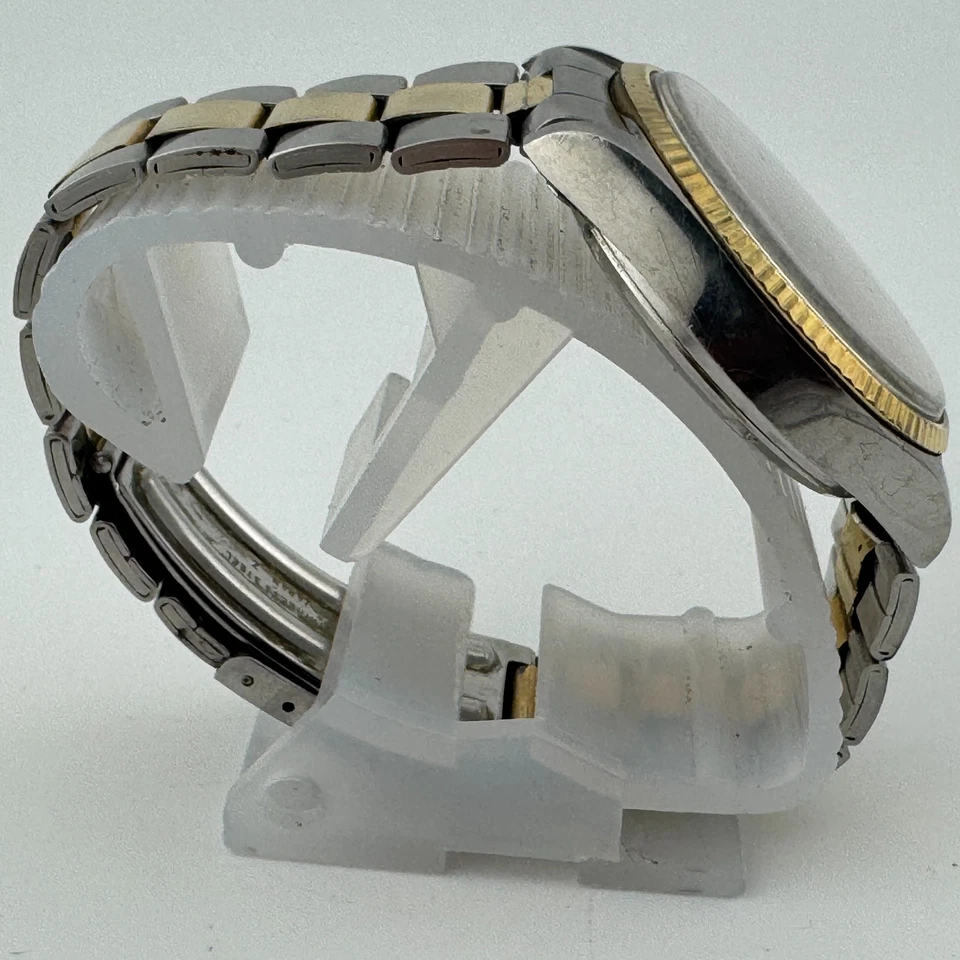 Pulsar Reloj Cuarzo Y513-8049 Hombre Doble Tono Bisel Acanalado Fecha Batería Nueva 6.75" Foto 3 de 4