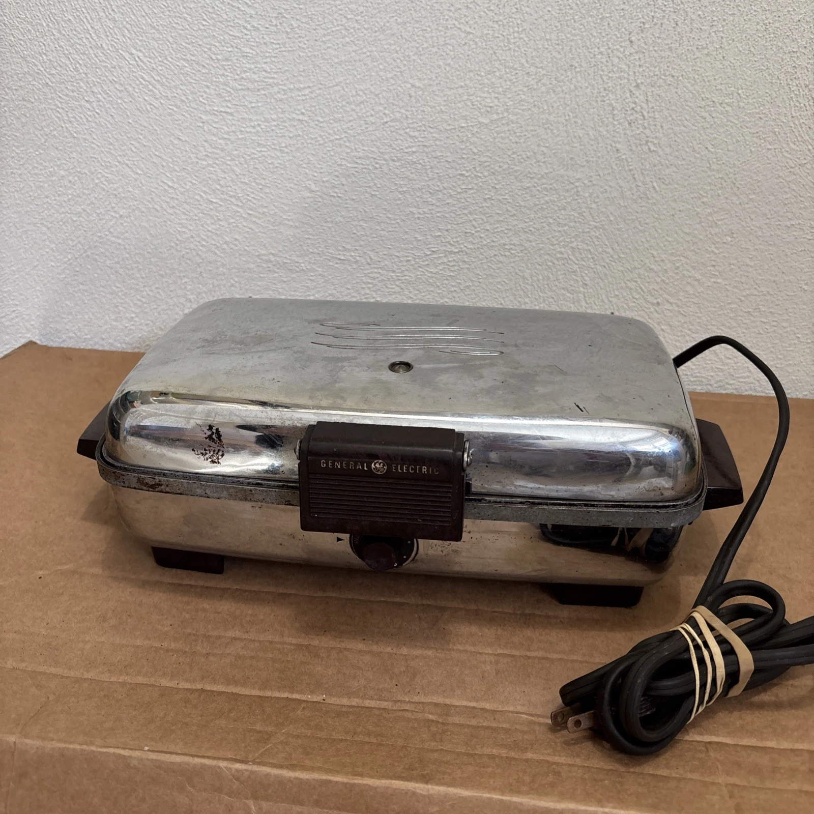 General Electric Automatic Grill Waffle Maker Vintage Stainless Works